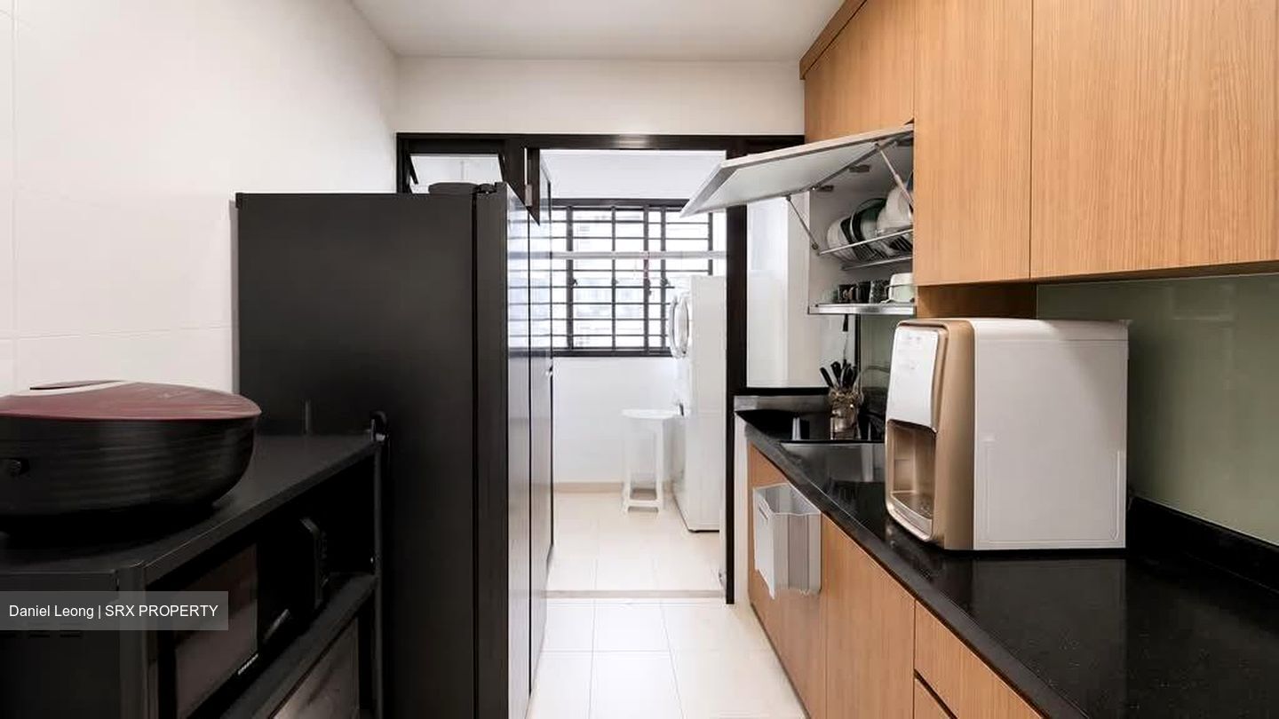 Blk 932A Hougang Crimson (Hougang), HDB 3 Rooms #555436731